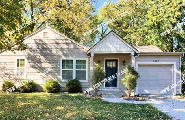 5428 Maple Street photos photos