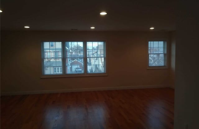 191 Jefferson Ave Gallery 4