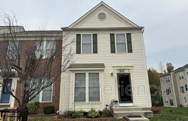 12914 Woods View St photos photos