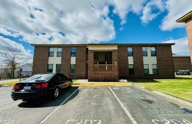 2005 Greens Blvd Apt C201 photos photos