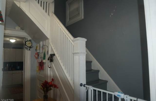 204 N 11th St Gallery 2