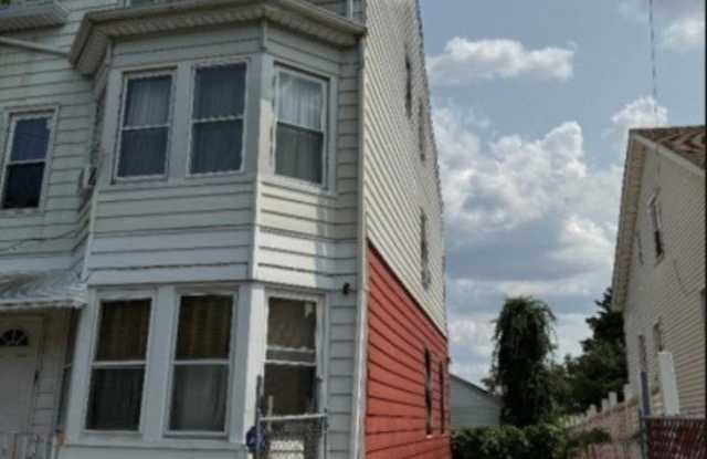 78 N 5Th St photos photos