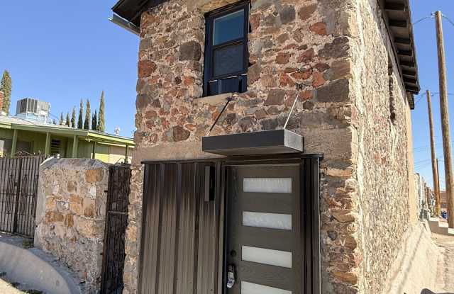 2700 FEDERAL Avenue unit: Rear photos photos