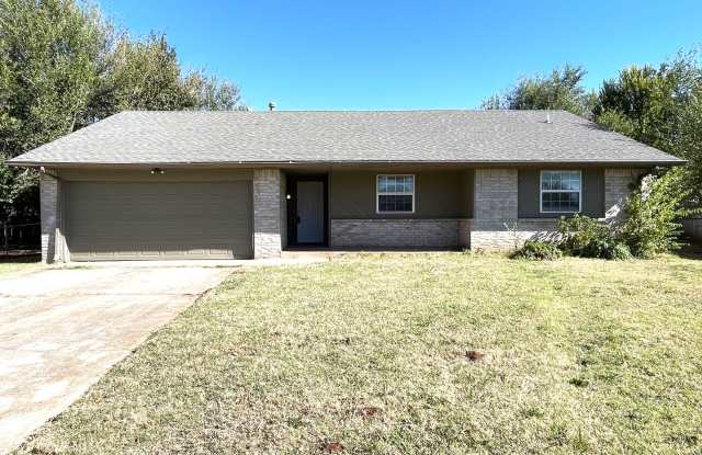 **MOVE IN SPECIAL!! $200 OFF First Month's RENT!** Charming 3 bed 2 bath home Right off of I-240, OKC! photos photos