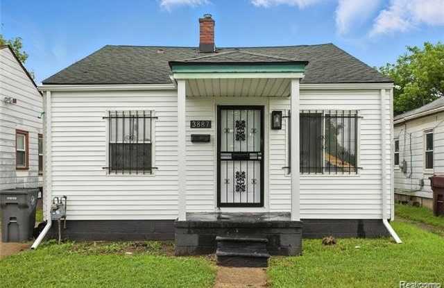 3887 Moore St Avenue photos photos