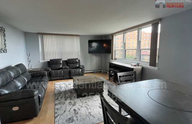 1707 N Prospect Avenue photos photos