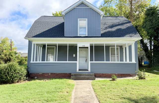 Spacious 4-Bedroom Historic Home Near Downtown Kingsport | 2,250 Sq. Ft. Gallery 1