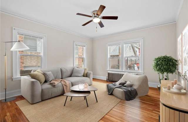 1909 Emerson Avenue S photos photos