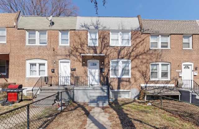 1614 Popland Street - 2 photos photos