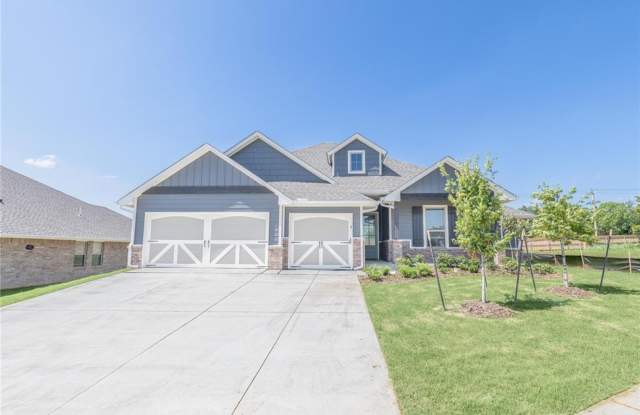 4 Bedroom 2.5 Bathroom 3 Car Garage Home in Edmond School District Gallery 1