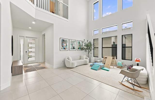 8351 Fishers Island Way Gallery 3
