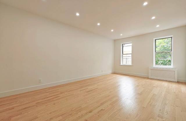 763 Ocean Pkwy Apt 6B Gallery 1