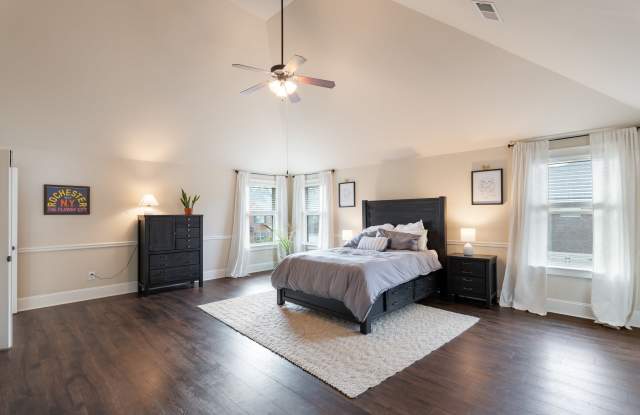 646 Village Market Drive Gallery 4