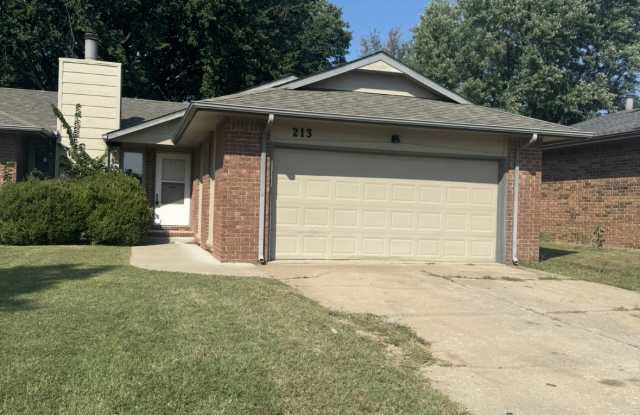 213 South Lark Lane - 1 photos photos