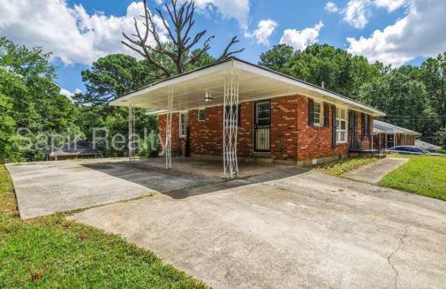 2590 Macon Drive Southwest Gallery 2