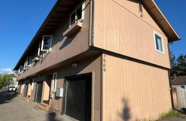 1509 Karluk Street Gallery 2