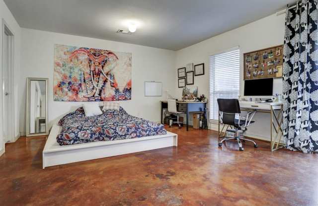 359 Sydnor Street Gallery 2