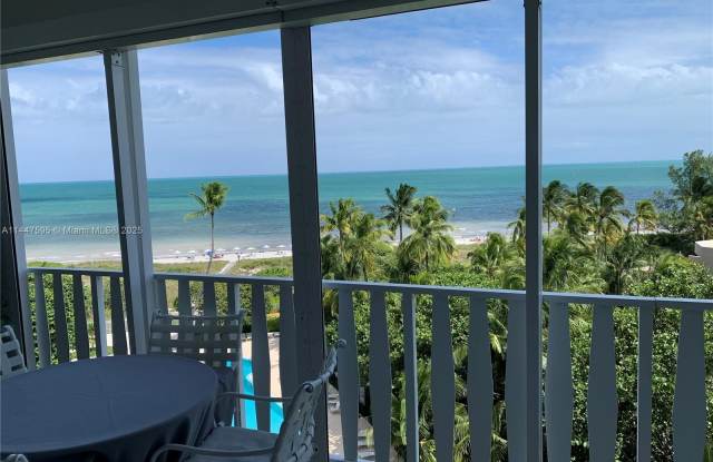 200 Ocean Lane Dr photos photos