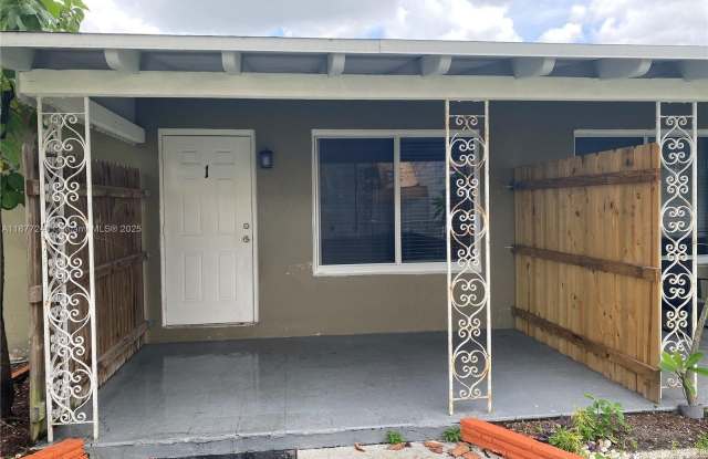 2215 Adams St photos photos