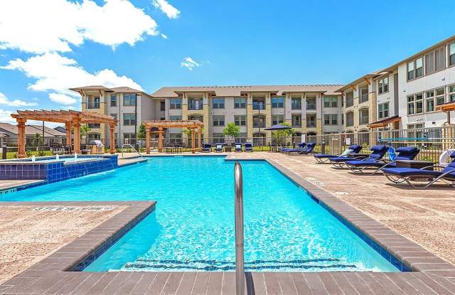 The Preserve Gateway - 55+ Active Adult Apartment Homes Gallery 1