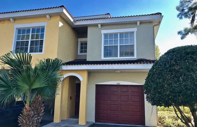 3 bedroom 2 bathroom townhome in highly coveted Las Palmas of Sarasota photos photos