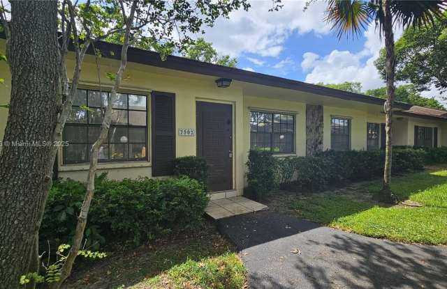 7502 Nova Dr photos photos