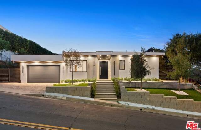 16851 Encino Hills Dr photos photos