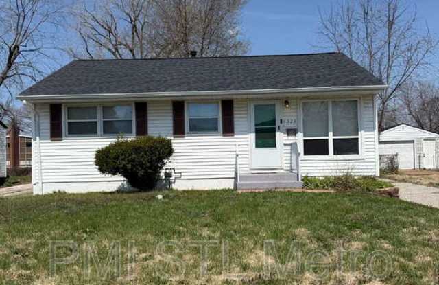 323 Shepley Dr photos photos