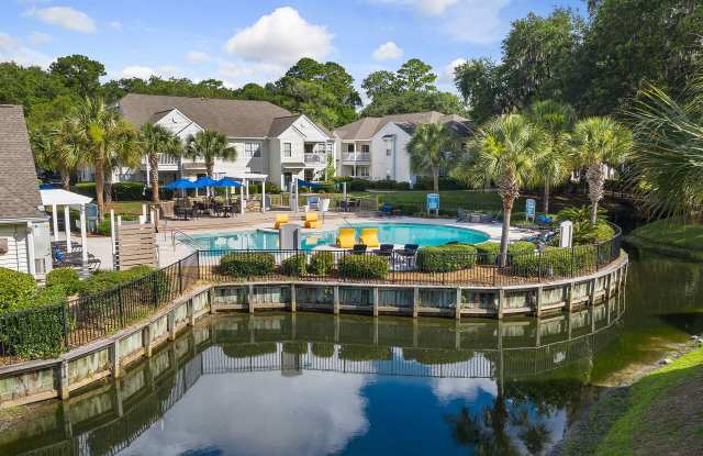 29 Edgewater Apartments photos photos