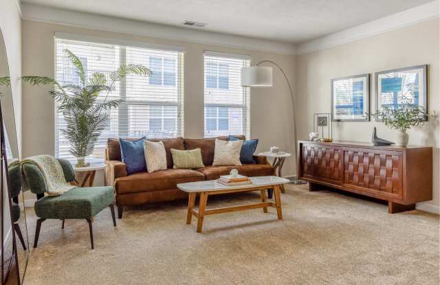 Kenyon Square Apartments Gallery 3