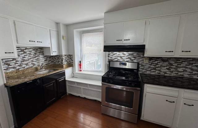 Manayunk Beautiful 4 Bedroom 1.5 Bath Row $2,400/month Gallery 4