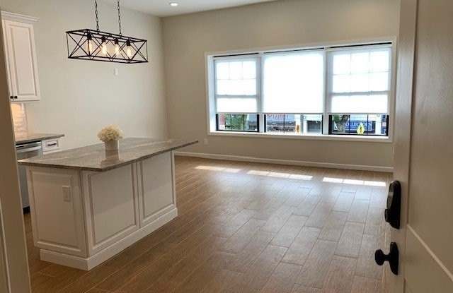 332 New York Avenue - 332 New York Avenue, Huntington, NY 11743