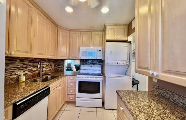 4090 TIVOLI Court Gallery 2