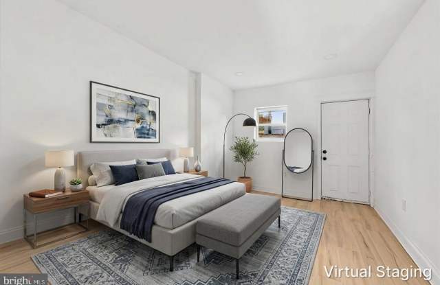 2046 S NORWOOD Street photos photos