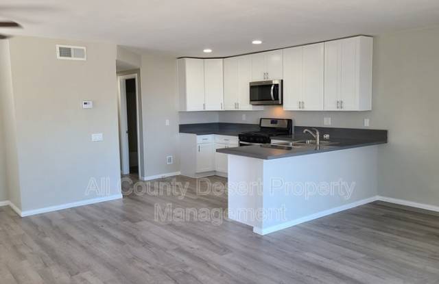 68180 Calle Las Tiendas - 68180 Calle Las Tiendas, Desert Hot Springs, CA 92240