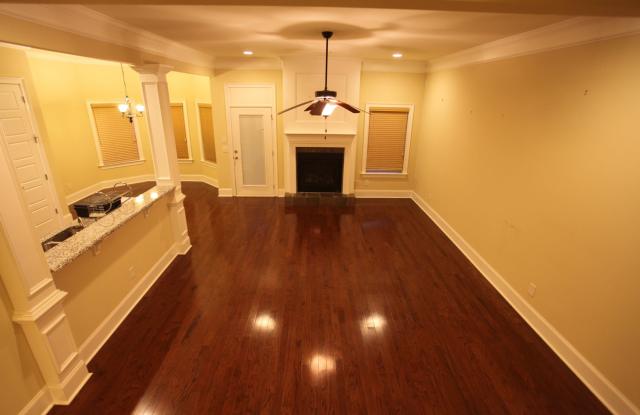 Beautiful Home In The Cotswolds Subdivision! photos photos