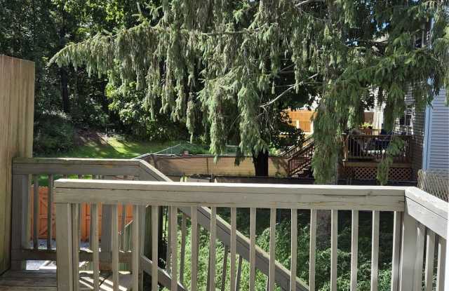 6 Boxwood Court Gallery 2
