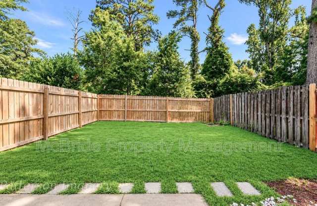 1217 Longpoint Drive Gallery 4