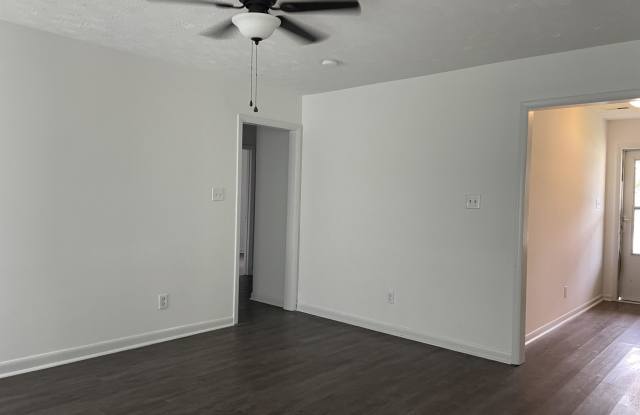 1112 Nan Street Gallery 3