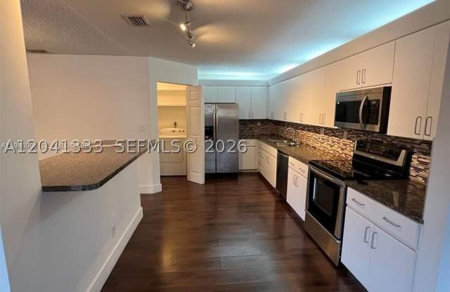 561 Racquet Club Rd photos photos