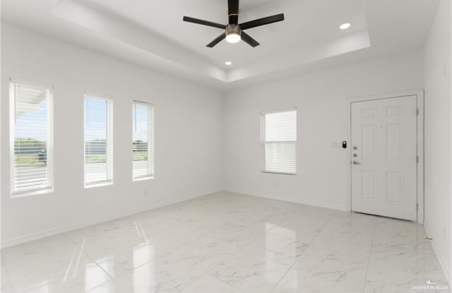 5712 Notre Dame Avenue Gallery 4