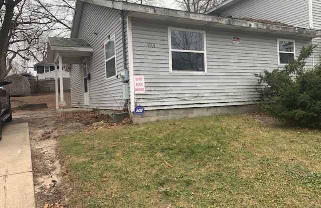 1114 Dunham SE photos photos