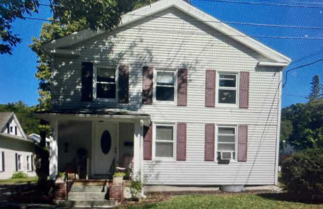 217 Prospect Street Gallery 1
