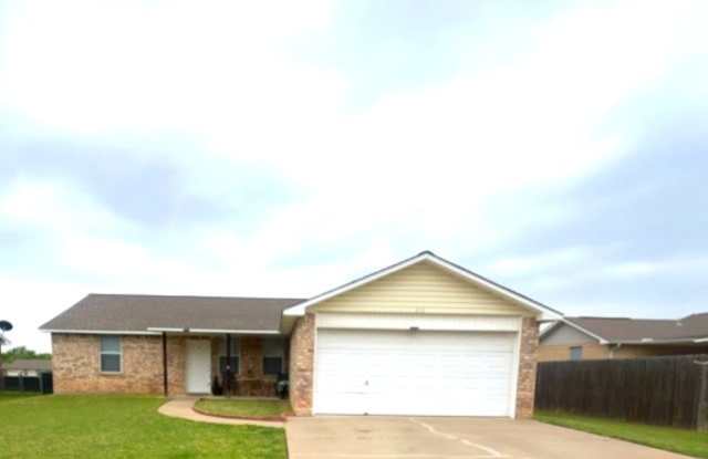 213 Bobbie Ann Court photos photos