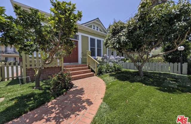 222 Bicknell Ave photos photos
