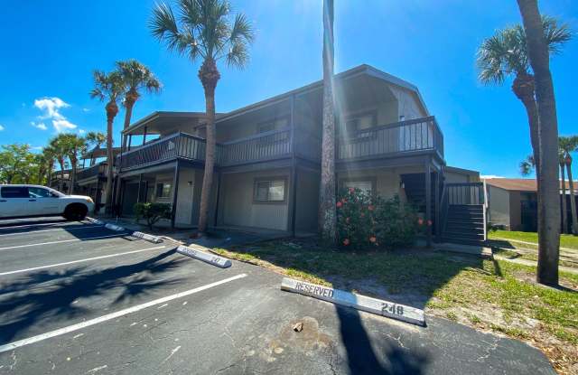 2 Bedroom, 2 bathroom condo For Rent in Town N Country! photos photos
