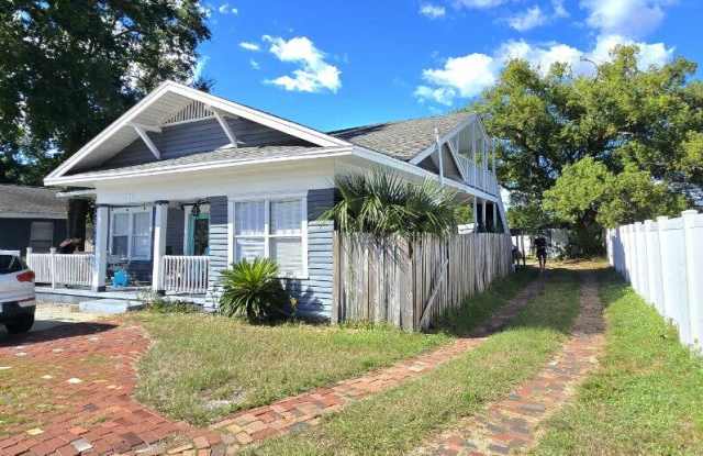 103 West Mohawk Avenue - 103 West Mohawk Avenue, Tampa, FL 33604