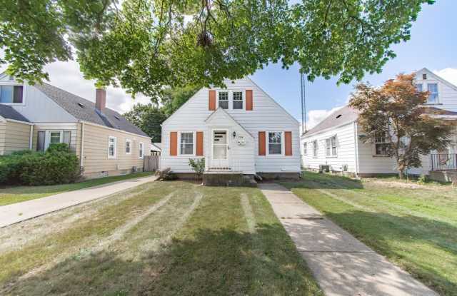 7208 33rd Ave photos photos