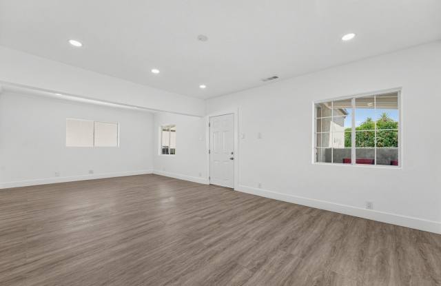 Charming 3BR 2BA in Los Angeles Gallery 3