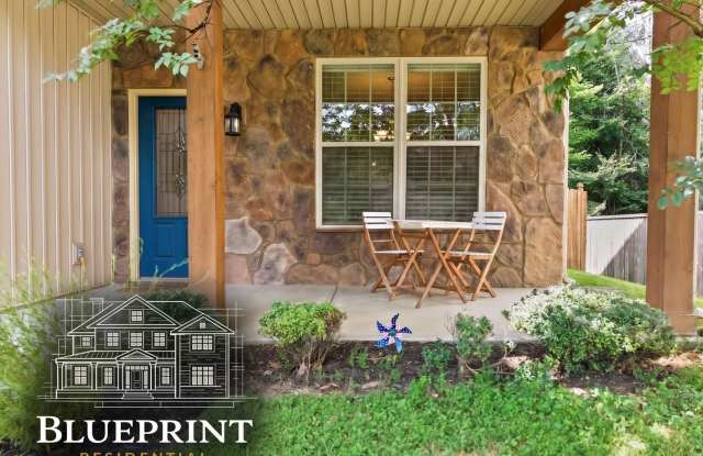 Beautiful Craftsman-style home in established Hardin Valley subdivision available 10/1!! Gallery 3